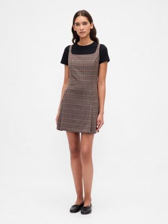Minivestido plisado con escote cuadrado