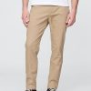 Pantalones caqui ajustados Pantalones caqui ajustados