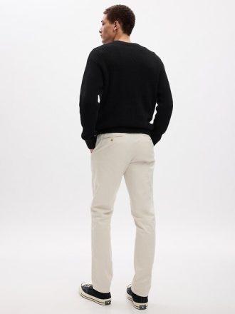 Pantalones caqui ajustados