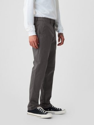 Pantalones caqui ajustados