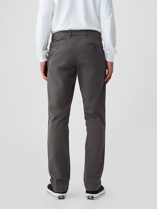 Pantalones caqui ajustados Pantalones caqui ajustados