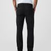 Pantalones caqui modernos de corte ajustado Pantalones caqui modernos de corte ajustado