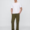 Pantalones caqui rectos modernos Pantalones caqui rectos modernos