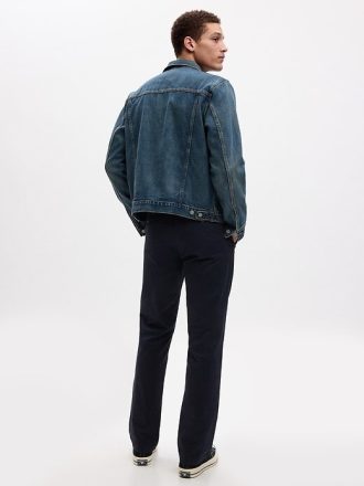 Pantalones caqui rectos modernos
