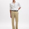 Pantalones caqui rectos modernos Pantalones caqui rectos modernos