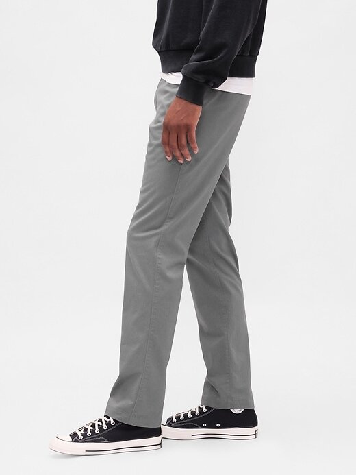 Pantalones caqui rectos modernos Pantalones caqui rectos modernos