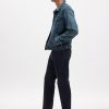 Pantalones caqui rectos modernos Pantalones caqui rectos modernos