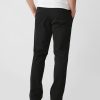 Pantalones caqui rectos modernos Pantalones caqui rectos modernos