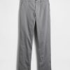 Pantalones caqui rectos modernos Pantalones caqui rectos modernos