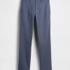 Pantalones caqui rectos modernos Pantalones caqui rectos modernos