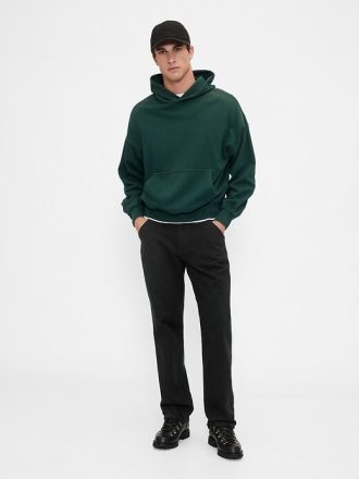 Pantalones caqui rectos y relajados