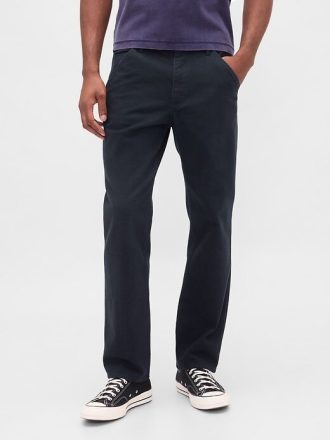 Pantalones caqui rectos y relajados