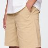 Pantalones cortos caqui holgados de 7″ para niños Pantalones cortos caqui holgados de 7″ para niños