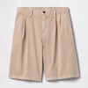 Pantalones cortos caqui plisados Pantalones cortos caqui plisados