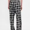 Pantalones de pijama de franela con calaveras para adultos de Gap × Disney Tim Burton’s Pesadilla antes de Navidad Pantalones de pijama de franela con calaveras para adultos de Gap × Disney Tim Burton’s Pesadilla antes de Navidad