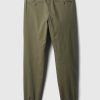 Pantalones deportivos ajustados de lona Pantalones deportivos ajustados de lona