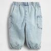 Pantalones deportivos de mezclilla con bolsillo de osito de bebé