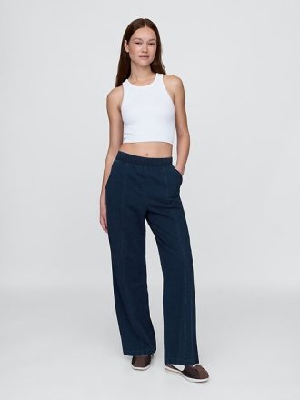 Pantalones deportivos de pierna ancha con costuras