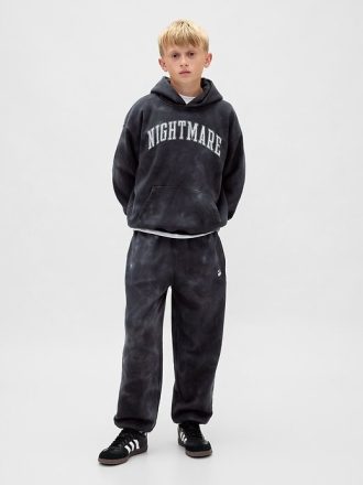Pantalones deportivos holgados con calaveras vintage de Gap × Disney Tim Burton’s Pesadilla antes de Navidad para niños
