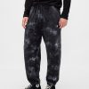 Pantalones deportivos holgados de peso pesado con calaveras de Gap × Disney de Pesadilla antes de Navidad de Tim Burton Pantalones deportivos holgados de peso pesado con calaveras de Gap × Disney de Pesadilla antes de Navidad de Tim Burton