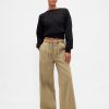 Pantalones holgados de tiro medio y fáciles de poner