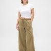 Pantalones holgados de tiro medio y fáciles de poner
