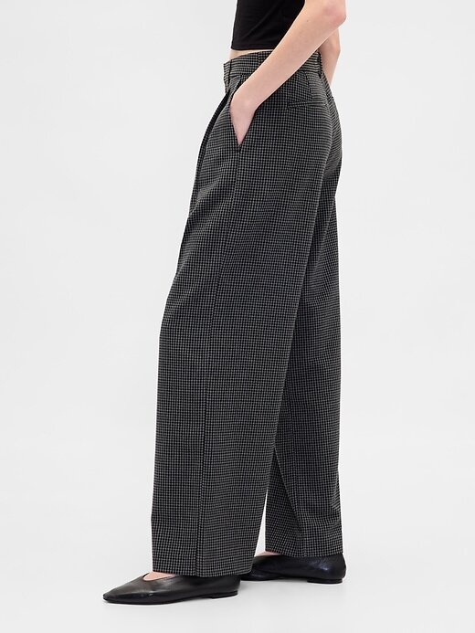Pantalones plisados de sarga cepillada de tiro alto 365 Pantalones plisados de sarga cepillada de tiro alto 365