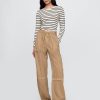 Pantalones utilitarios de tiro medio y cintura fácil