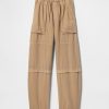 Pantalones utilitarios de tiro medio y cintura fácil