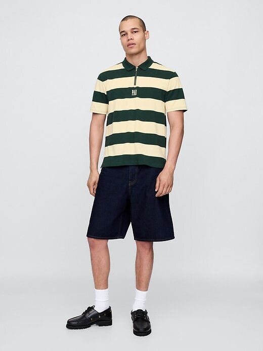 Polo a rayas con el logotipo de Gap × Malbon Polo a rayas con el logotipo de Gap × Malbon
