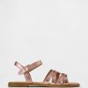 Sandalias con tiras para niños Sandalias con tiras para niños