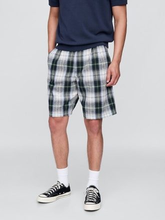 Shorts holgados plisados  de 9.5″ de Gap × Malbon
