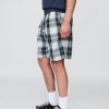 Shorts holgados plisados  de 9.5″ de Gap × Malbon
