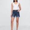 Shorts vaqueros de tiro medio de 5″ para novia Shorts vaqueros de tiro medio de 5″ para novia