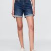Shorts vaqueros de tiro medio de 5″ para novia Shorts vaqueros de tiro medio de 5″ para novia