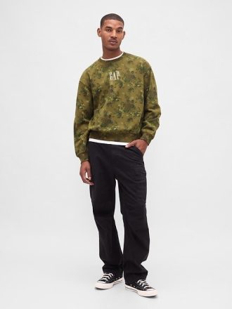Sudadera con logotipo extragrande y de peso pesado