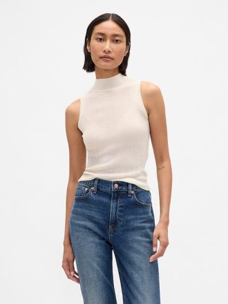 Top de tirantes con cuello alto y canalé transparente