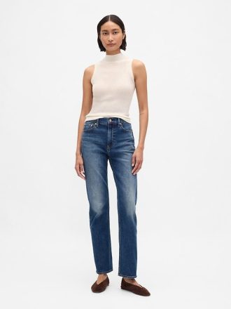 Top de tirantes con cuello alto y canalé transparente