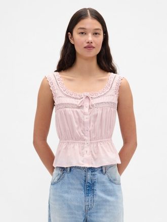 Top peplum con ribete de encaje