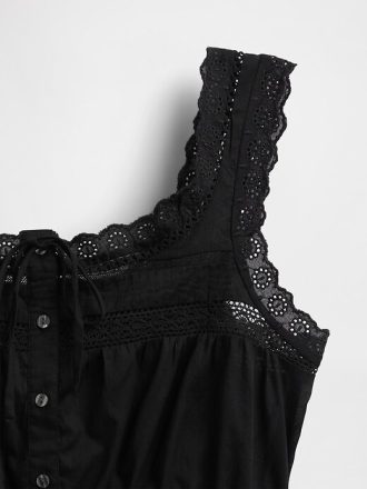 Top peplum con ribete de encaje