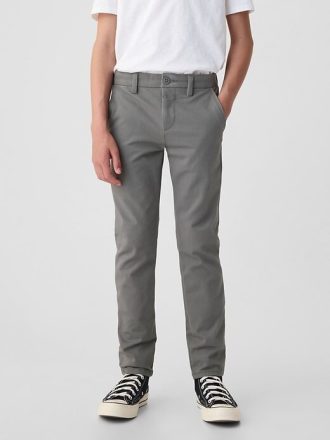 Uniformes para niños ajustados de color caqui