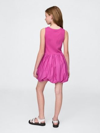 Vestido de burbujas para niños con técnica mixta Vestido de burbujas para niños con técnica mixta