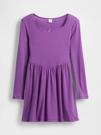 Vestido de cuello cuadrado para niños
