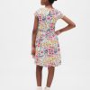 Vestido floral fruncido para niños