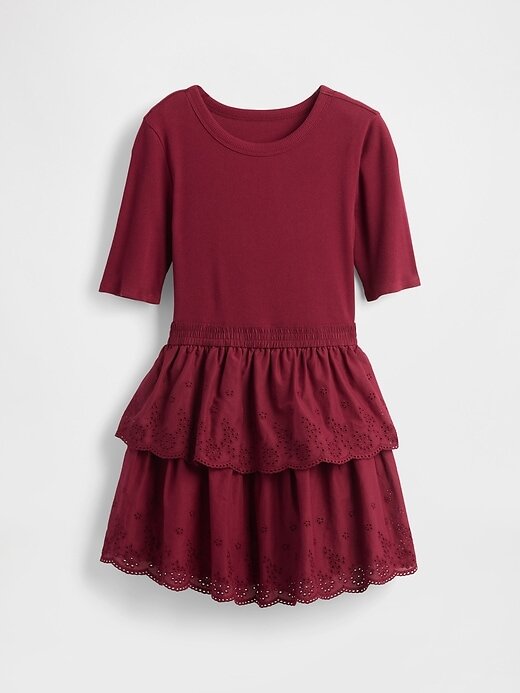 Vestido infantil con ojales en técnica mixta Vestido infantil con ojales en técnica mixta