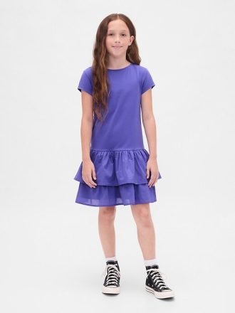 Vestido infantil con volantes y cintura baja