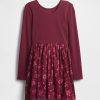 Vestido infantil de técnica mixta Vestido infantil de técnica mixta