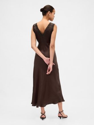Vestido lencero largo con escote en V y ribete de encaje de satén