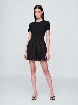 Vestido mini moderno de burbujas con técnica mixta