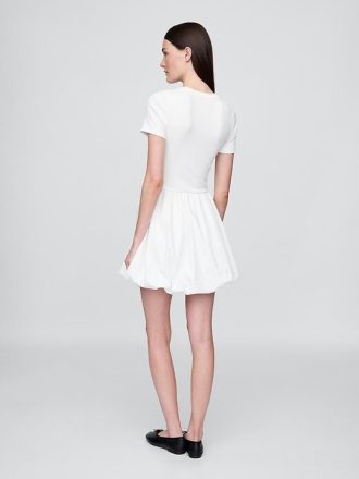 Vestido mini moderno de burbujas con técnica mixta